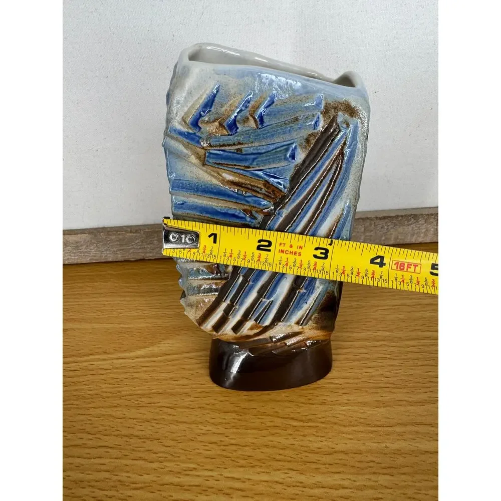Vintage Lapin Savi Ky Tervola Finland ROCK ceramic vase Kauko Ruokamo design 7